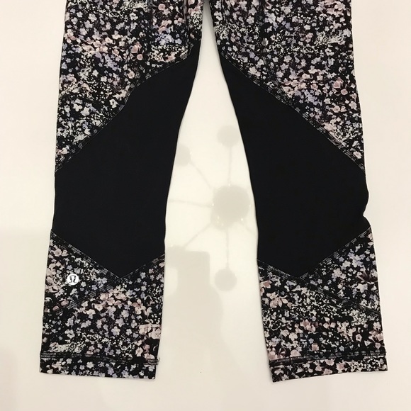 Lululemon Pace Rival Crop 22" Floral Spritz Multi/Black Size 4 - Picture 12 of 16